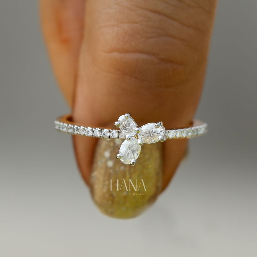 Oval Lab Grown Diamond Ring, Minimal Diamond Gift Ring, Pavé Band Gold Ring, Everyday Wear Diamond Ring, Anniversary Birthday Gift for Her