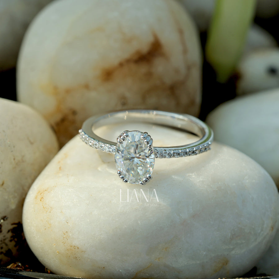 Oval Diamond Engagement Ring Pave Band Lab Grown Diamond Ring Diamond Solitaire Ring for Women Simple Promise Ring Side Stone Wedding Ring