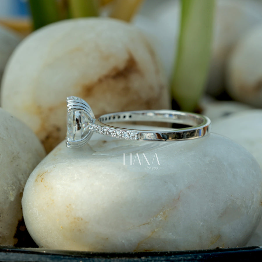 Oval Diamond Engagement Ring Pave Band Lab Grown Diamond Ring Diamond Solitaire Ring for Women Simple Promise Ring Side Stone Wedding Ring