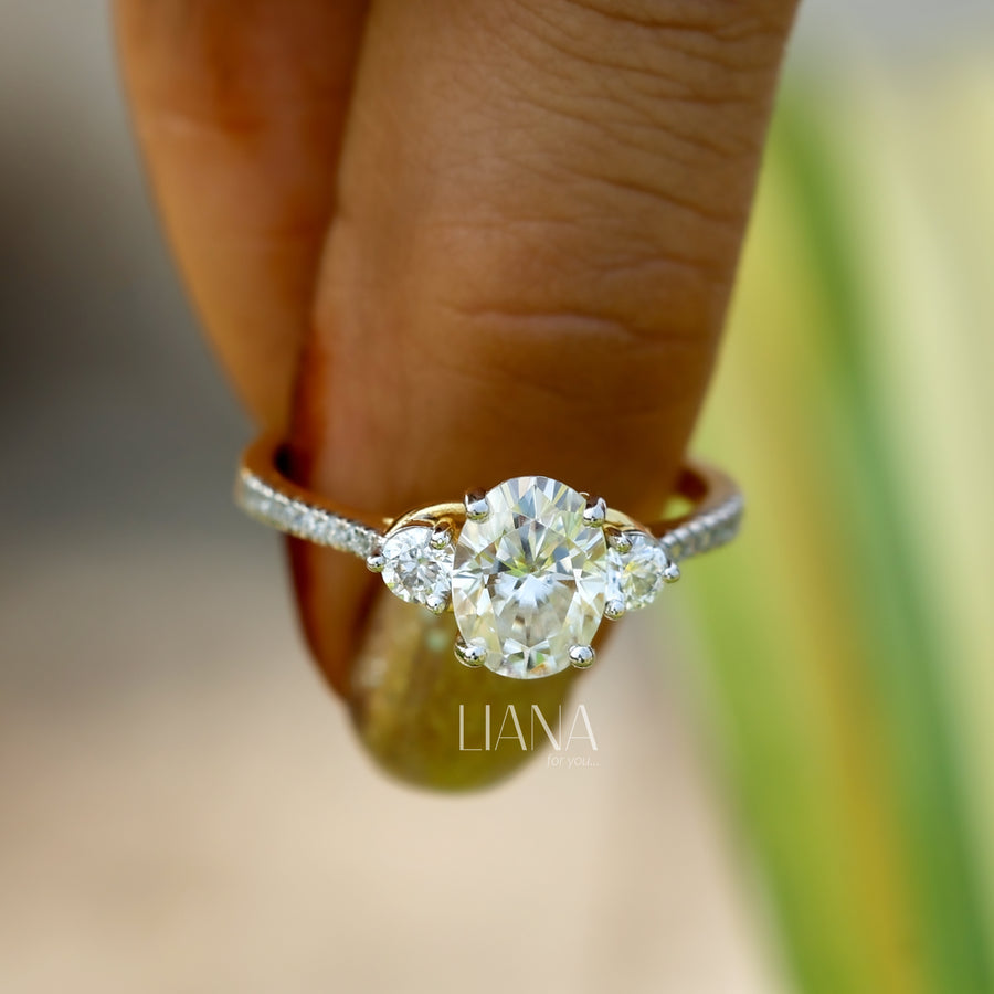 Oval Diamond Engagement Ring Lab Grown Diamond Oval Trilogy Ring Side Round  pavé band Diamond Ring Proposal Ring Anniversary Ring