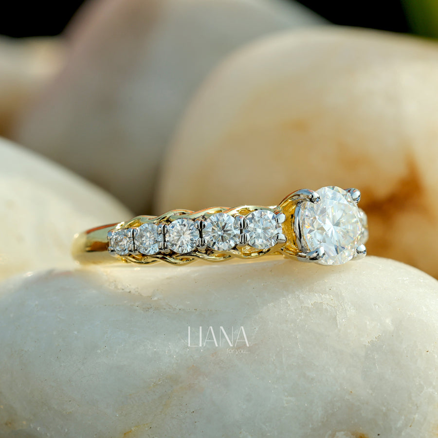Round Brilliant Lab Grown Diamond Engagement Ring with a Graduated Diamond Band 1.14 CTW Wedding Ring Anniversary Ring Proposal Ring